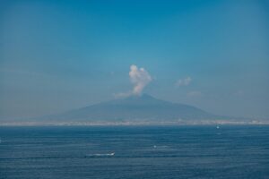 Read more about the article My Visit to Mt. Vesuvius