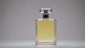 Read more about the article 15 Best Winter Perfumes for Women